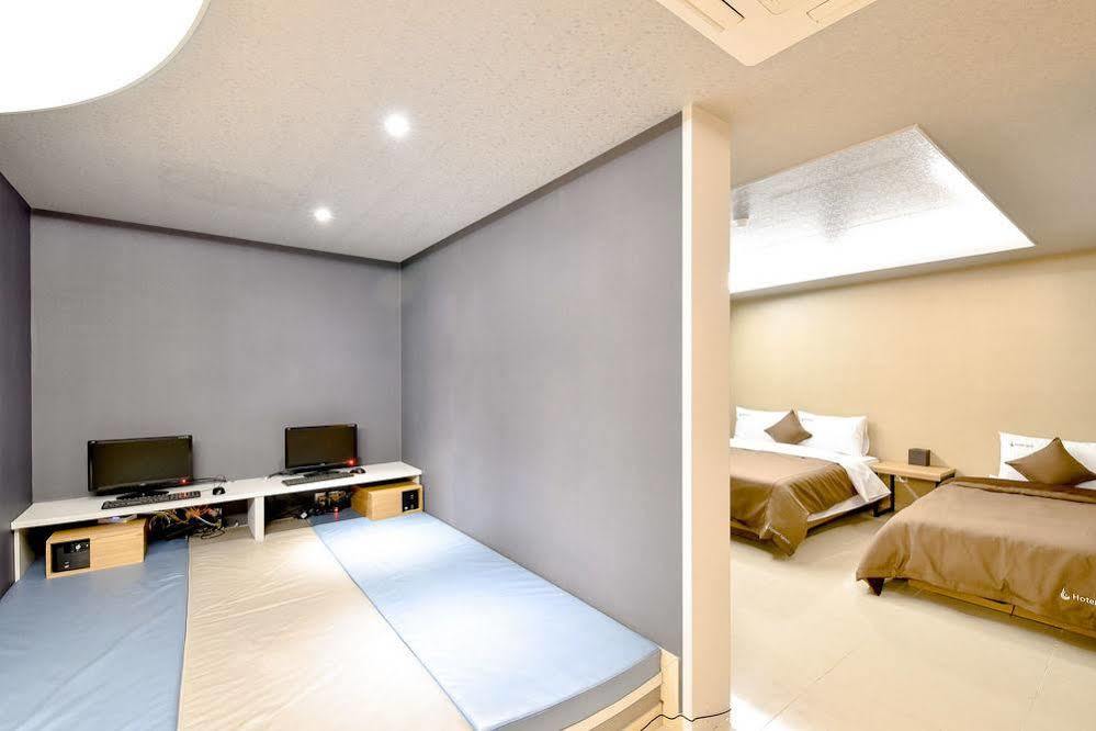 בוסאן Hotel Ignis Oncheonjang מראה חיצוני תמונה